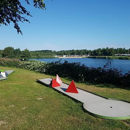 Mobilheim Kuestenschwalbe Am Kransburger 553 * Wurster Nordseekuste